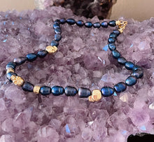 Skull & Pearl Strand Necklace.