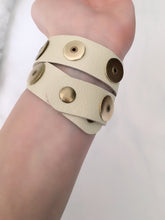 Cream leather double-wrap bracelet